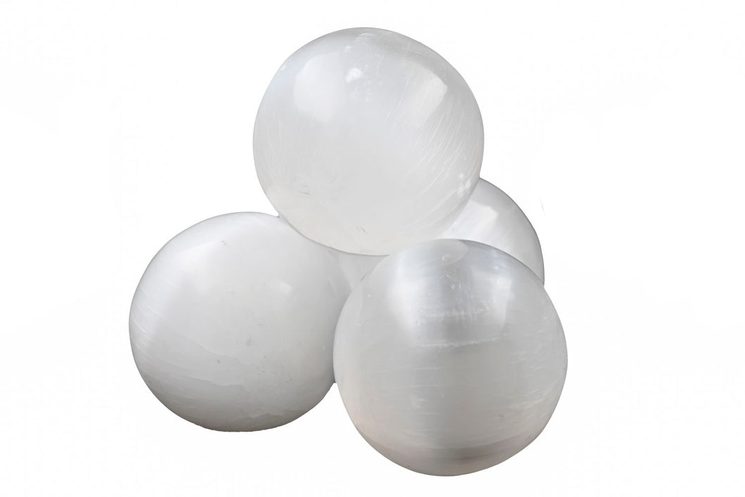 Selenite Medium Spheres - 4 pcs